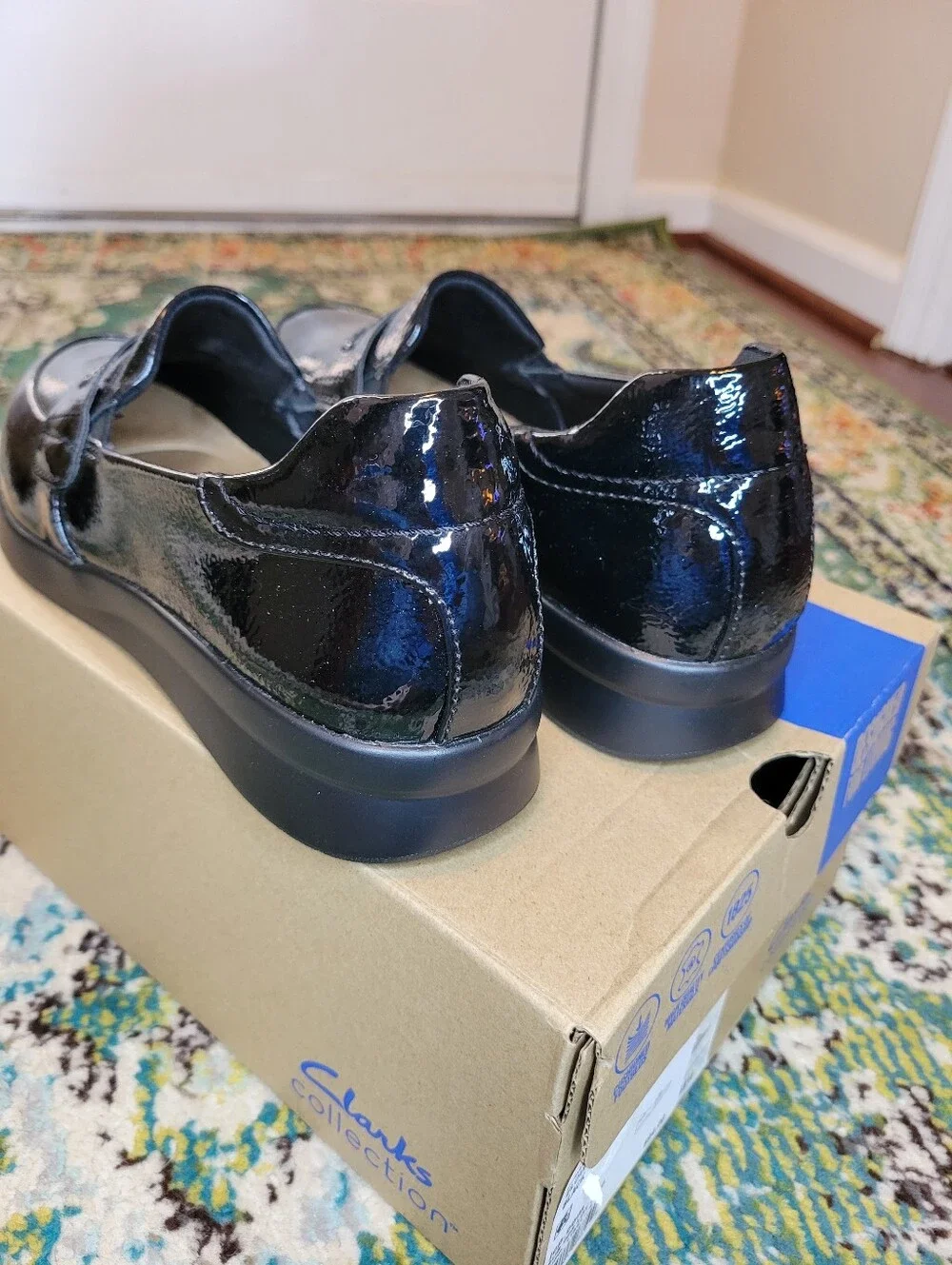 Clarks Ellowyn Penny Womens Moc Closed Toe Black Comfort Loafers, Size 10 Womens